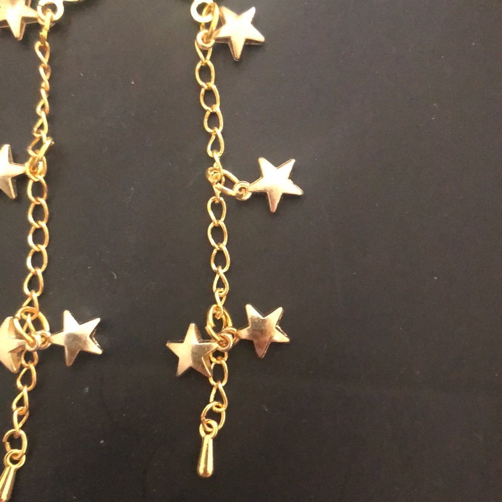 ⭐️COPY - New!*Dangle earrings! - Picture 4 of 4